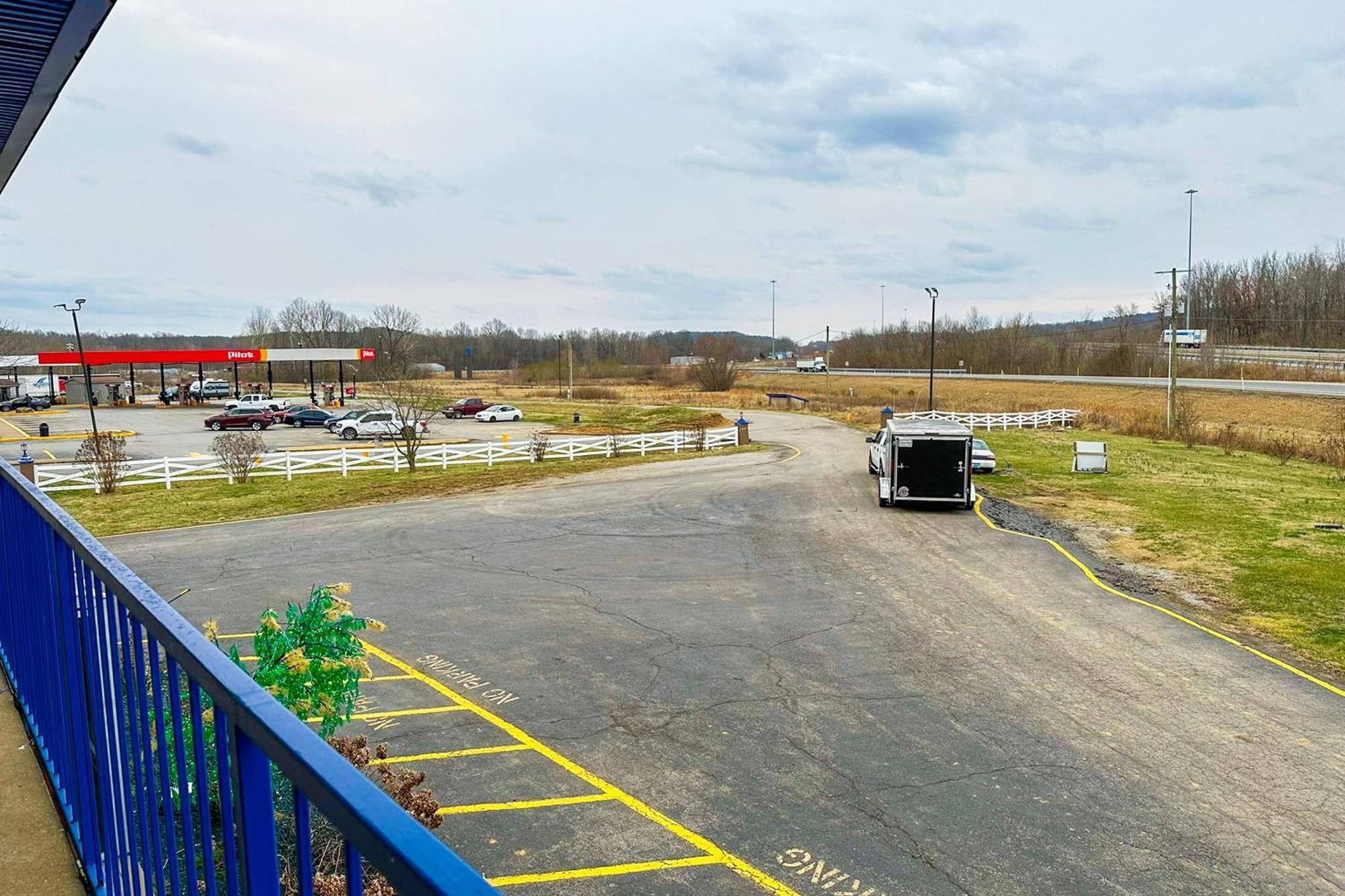 Happy Stay Inn Madisonville I-69 By Oyo Экстерьер фото