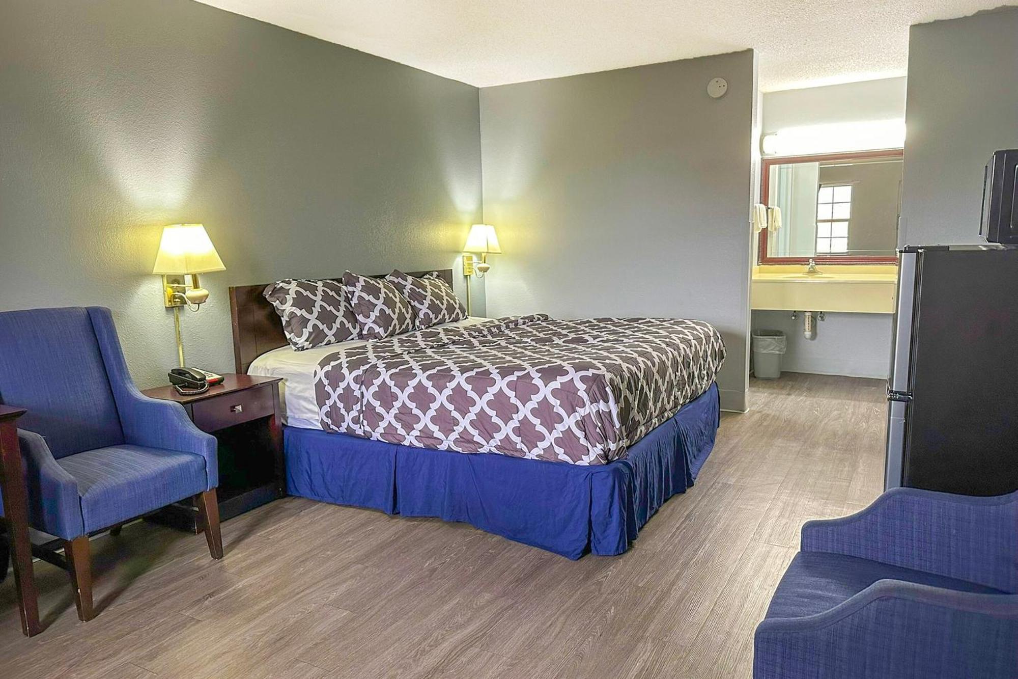Happy Stay Inn Madisonville I-69 By Oyo Экстерьер фото